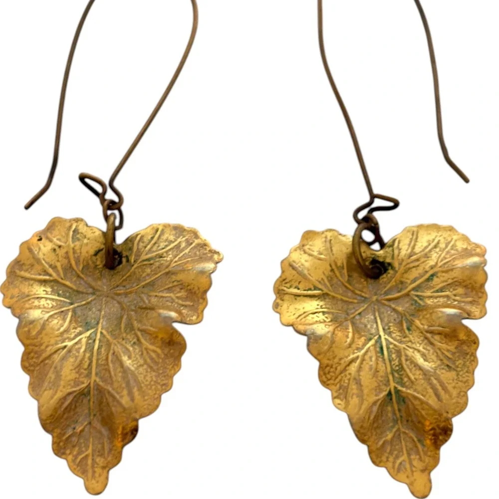 Vintage‎ Brass Leaf Dangle Earrings Gold Tone Botanical Nature Kidney Wire Hooks